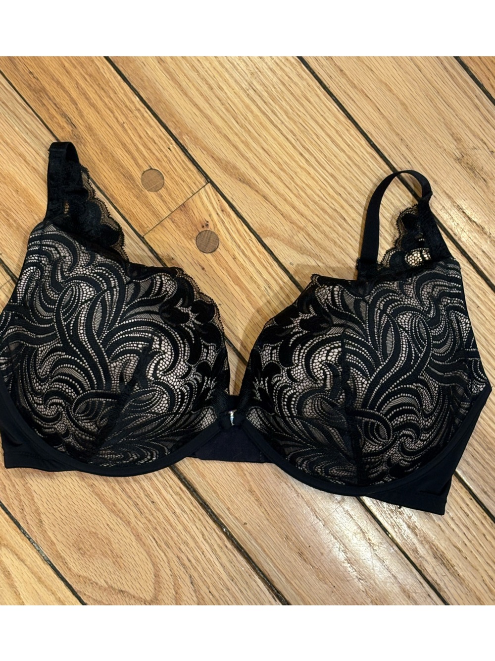 Adore Me Black Lace Underwire Push Up Bra with Swirl Lace 40DD